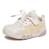 Zapatillas Deportivas Infantiles 2026 Primavera y Otoño Nuevas Malla Transpirable Zapatillas de Entrenamiento para Niñas Elegantes Modernas Zapatos Casuales para Niñas