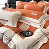 Clase de Lujo Ligero Ropa de Cama 100% Algodón de Fibra Larga Cepillado Bordado Juego de Cuatro Piezas Funda de Edredón Súper Suave Engrosada Cama Algodón Puro