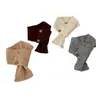 Bufanda de Lana para Niños Estilo Japonés Elegante Hebilla de Madera Torcedura Distintiva Cálida Bufanda Tejida Cruzada para Niños y Niñas