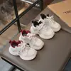 Nuevos Zapatos Infantiles Primavera 2026, Zapatos Deportivos Ligeros y Cómodos para Correr para Niños, Moda Coreana Versátiles Zapatos de Papá para Niñas