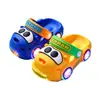 Coche de Juguete Luminoso Zuecos Infantiles para Niños, Sandalias Cerradas de Verano con Luz Intermitente, Zapatos para Caminar de Bebé Antideslizantes de Suela Suave