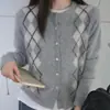 Cárdigan estilo coreano 5% seda de morera, 10% cachemir, 85% lana con patrón de rombos, suéter cepillado estilo universitario para mujer, tejido estilo Miu estilo old money