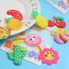 [Venta al por Mayor Personalizado] Lindo Parche Estéreo de Pvc de Dibujos Animados Adhesivo Suave Accesorios para el Cabello Funda para Teléfono Móvil Bolso Calcomanía Decorativa DIY Hebilla para Zapatos
