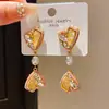 Pendientes de Borla de Cristal de Resina Incrustados de Diamantes con Forma de Rombo Lujo Accesible Ganchos de Oreja de Gama Alta Moda Personalizable Pendientes Versátiles para Mujer