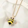 Collar de Abejita Estilo Nuevo para Mujer, Cadena para Clavícula Estilo Coreano Estilo Ins con Diseño de Alta Gama, Cadena Elegante y Exquisita para Cuello Cadena para Suéter