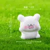 Micro Paisagem Criativa Desenho Animado Pelúcia Cachorrinho Branco Boneca Caixa Surpresa Decoração Acessórios Carro Decorações de Mesa Atacado
