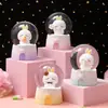 Presentes criativos bola de cristal luminosa enfeites de boneca de desenho animado brinquedos infantis presentes atacado presentes fofos de luz noturna
