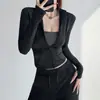 Jaqueta de yoga com gola alta para mulheres, design patchwork, roupa esportiva slim fit, efeito emagrecedor, adequada para treinamento de Pilates e fitness, top de yoga de manga longa
