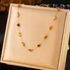 Elegante collar de corazón de doble capa, cadena de acero inoxidable chapada en oro de moda de nicho transfronterizo, cadena para la clavícula de lujo ligero para mujer