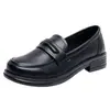 Mocasines sin cordones de suela blanda, zapatos de mujer bajos y cómodos, nuevos zapatos de cuero pequeños versátiles de otoño 2026, zapatos para mamá