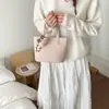 Bolso Cubo de Mano Estilo Coreano Ins para Mujer 2026 Nuevo Estilo Bolso de Hombro Único Cruzado para el Trabajo y Uso Diario, Bolso Pequeño Moderno y Casual