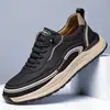 Tênis Esportivo Casual da Moda Estilo Coreano Personalizado, Solas Macias, Slip-Ons Confortáveis, Tênis Slip-On Masculino Simples e Moderno