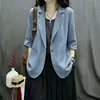 Nueva chaqueta corta casual de algodón y lino de manga tres cuartos 2026, blazer de lino de color liso