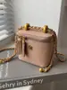 Bolso de Moda de Nicho para Mujer 2026 Nuevo Estilo Bolso Mini para Labial Inspirado en Chanel Bolso Versátil Acolchado de Hombro Cruzado