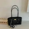 2026 Bolsas Retro Merade de Otoño Nuevo Moda Femenina Bolso de Hombro Único para el Trabajo Bolso de Mano Baguette