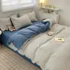 Conjunto de cama minimalista de algodão lavado com quatro peças (lençol de cima, lençol com elástico, capa de edredom) para dormitórios estudantis, conjunto de três peças, pedido personalizado e entrega transfronteiriça