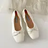 Zapatos Planos Rojos Retro Franceses de Boca Baja para Mujer 2026 Nuevos de Otoño Combinan con Faldas Suela Suave Zapatos Mary Jane