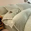 Juego de Ropa de Cama de Leche Fleece Tallada Engrosada Invierno Cálido Coral Fleece Funda de Edredón Sábana Juego de Tres Piezas