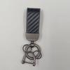 Mini curto carro chaveiro moda fibra de carbono padrão de couro metal chaveiro pingente chaveiro fabricantes atacado