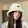 Nuevo Sombrero de Pescador de Piel de Conejo Estilo Coreano para Mujer en Otoño e Invierno, Pequeño y Versátil, Sombrero Cubeta Cálido y que Cubre el Rostro, Sombrero de Moda de Peluche