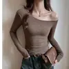 Camiseta de manga larga off-shoulder para mujer, nueva prenda exterior fina de primavera y otoño, diseño ajustado, top estilizado y elegante