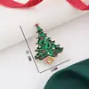 Nuevos broches navideños europeos y americanos: Árbol de Navidad, muñeco de nieve, copo de nieve, pines de campana, broches de serie navideña con pedrería
