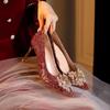 Tacones Altos para Mujer 2025 Nuevos Zapatos Rojos de Boda Traje Xiuhe Boda Chino Elegante Francés Vestido de Novia Novia Pedrería Brillante