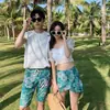 Linda Falda Dividida Fragante Estilo Coreano Traje de Baño para Mujer Traje de Baño de Pareja Pantalones de Playa para Hombre Venta al por Mayor