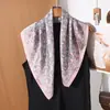 Pañuelo Cuadrado Delgado para el Viaje Diario, Estilo Simple y Elegante para Mujer, Camisa Versátil con Pañuelo de Seda Decorativo Pequeño