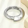 Moda Europea y Americana Simple Metal Pesado Elegante Anillo Geométrico Brillante Gota de Agua Collar Pulsera Pendientes Conjunto de Joyería para Mujeres
