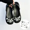 Compatible con accesorios para zapatos perforados, dijes de zapatos elegantes, accesorios de alta gama para bricolaje de perlas y metal, diamantes decorativos desmontables