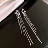 Pendientes de Cadena con Borla de Corazón de Circonita Súper Brillantes Estilo Coreano, Pinzas para Orejas de Lujo Ligero de Gama Alta, Pendientes de Nicho de Moda para Mujer