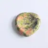 Pedra Crua de Cristal Natural Pedra em Formato de Coração Pedra para Alívio de Estresse Brinquedo Peça 4cm Pedra de Massagem Pedra para Alívio de Estresse no Polegar Pedra de Energia Pequeno Ornamento