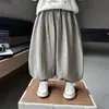Calça Infantil Verão 2026 Nova Estilo Coreano Bonita Calça Casual de Verão para Crianças Bebê de Três Anos Fina Fresca