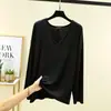 Nova camisa básica de modal estilo coreano para primavera, com decote V profundo para mulheres, cor sólida, corte solto, camiseta top de manga comprida que afina