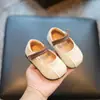 Zapatos de Cuero Sencillos y de Moda para Niñas Estilo Coreano Planos de Boca Baja Color Sólido Zapatos de Princesa para Bebé Niña Suela Suave Zapatos para Bebé y Niño Pequeño