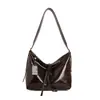 Bolsa tote feminina vintage, grande capacidade, adequada para outono e inverno, pode ser usada na transversal, novo modelo 2025, casual e sofisticada, adequada para trabalho e deslocamento
