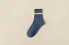 Calcetines de Media Pantorrilla para Hombre de Primavera y Otoño Rayados Modernos Largos Deportivos Transpirables Absorbentes de Sudor Estudiante Casual de Algodón Absorbentes de Sudor y Resistentes al Olor