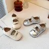 Zapatos de Cuero para Niñas 2025 Otoño Nuevos Zapatos Infantiles Niñas Pequeñas Suela Suave Zapatos de Princesa Moño Mocasines para Niños Pequeños