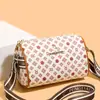 Bolsa Almofada Versátil Estilosa com Estampa Retrô para Mulheres 2025 Novo Modelo Bolsa de Ombro Casual Simples de Alta Qualidade Bolsa Transversal