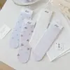 Meias de Cano Médio com Vibe Minimalista, Estilo Japonês, Primavera/Verão, Meias de Cano Médio Roxo com Urso e Flores, Estilo College, Alto Teor de Algodão