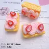 Desenho Animado DIY Resina Pequenos Acessórios Joias Bolo de Morango Cola de Chantilly Acessórios de Cabelo Grampo de Cabelo Capa de Celular Acessórios para Buraco de Sapato