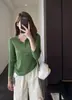 A primavera não está atrasada Um item imperdível~ Camiseta feminina elegante de manga longa com gola Henley, abertura parcial para emagrecer, nova base para outono e inverno