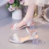 Sandalias de Moda de Verano 2024 con Flores de Cristal y Tacón Grueso para Mujer Nuevas de Punta Redonda con Tira Descubierta Dulces Sandalias de Tacón Alto