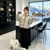 Chaqueta de Algodón Cálida con Capucha para Pareja Invierno 2026 Tallas Grandes para Mujer Holgada Exterior Engrosada Ropa de Abrigo Protectora contra el Frío