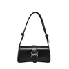 Bolso pequeño cuadrado retro versátil de estilo francés minimalista 2026, bolso cruzado elegante y de alta calidad