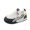Zapatos deportivos para niños, nueva colección otoño 2026, zapatos de malla transpirable para caminar para niños, suela suave, antideslizantes, zapatos funcionales para niñas pequeñas