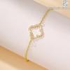 Pulseira de Trevo de Quatro Folhas Vazado com Microincrustação de Zircônia, Estilo Novo da Moda, Pulseira da Sorte de Flor de Trevo de Quatro Folhas, Venda Quente Transfronteiriça para Mulheres