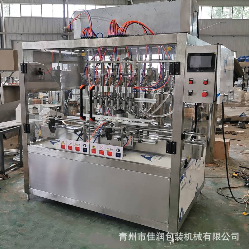 8头直线自流灌装机 (1)_1.jpg