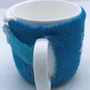 Lindo juego de taza pequeño tejido a mano, taza de cerámica, juego de lana, juego de taza navideña, suministro directo de fábrica, todo material acrílico